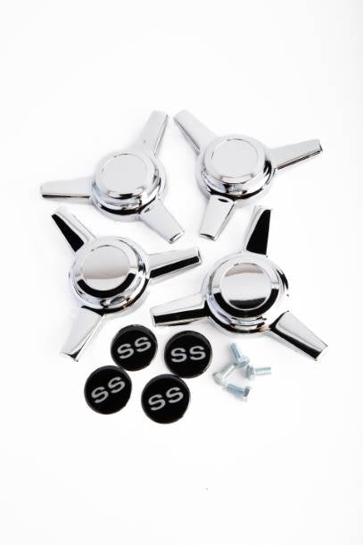 Chrome Plated Wheel Spinners with Stick-on Emblems (4 pieces)